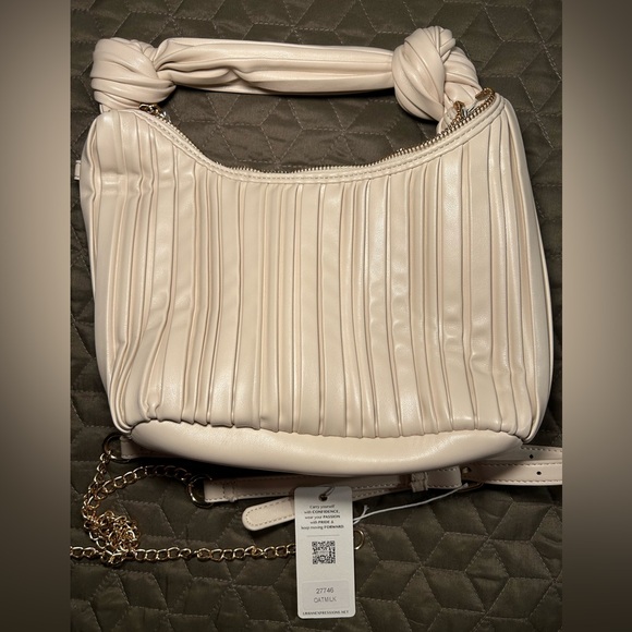 Urban Expressions 2 Way Bag - Picture 2 of 7